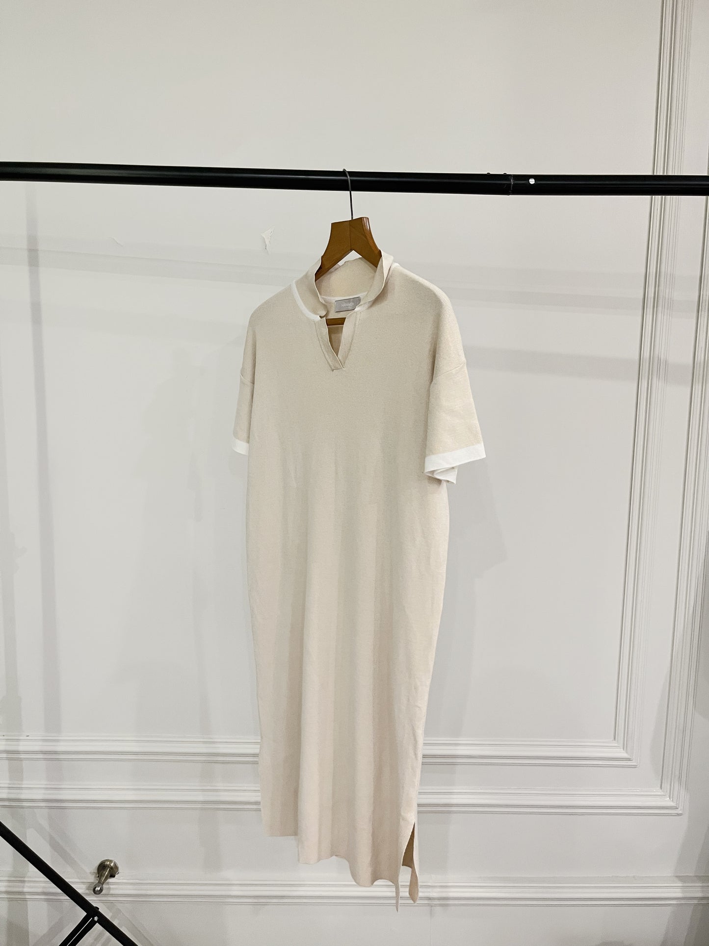 Beige & white