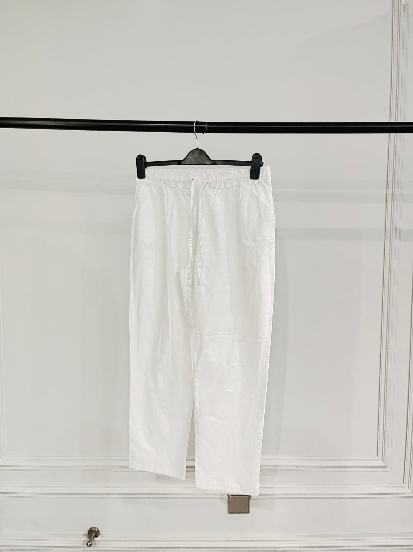 Linen 1