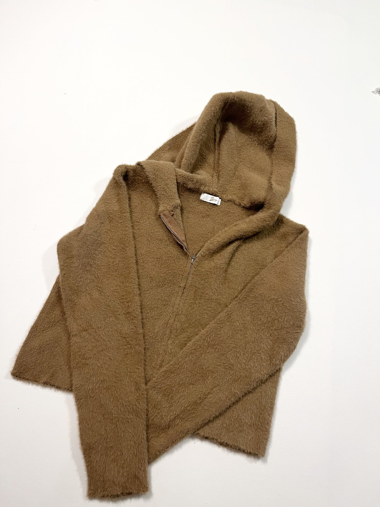 Brown zipper