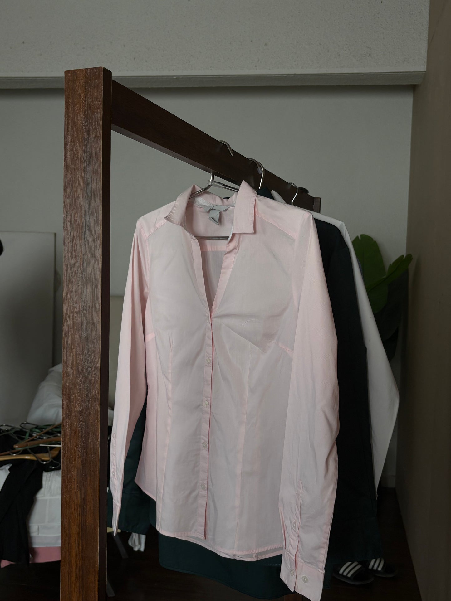 H&M (pink)