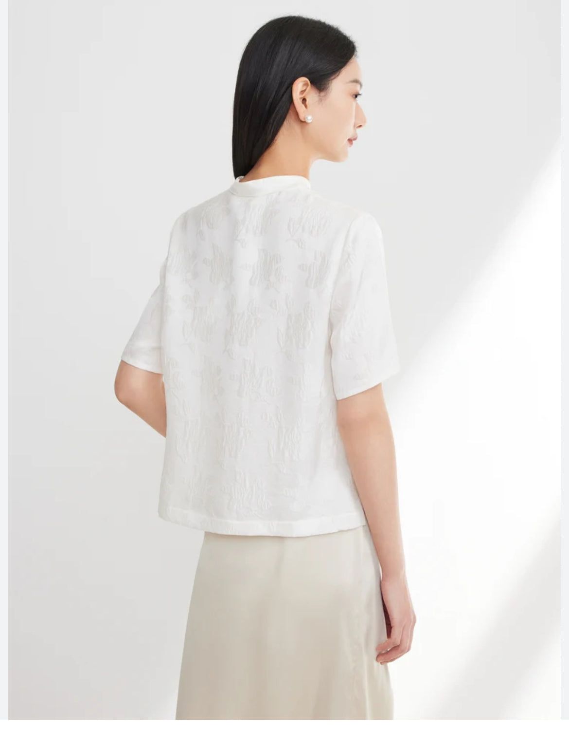 Mandarin embroidered